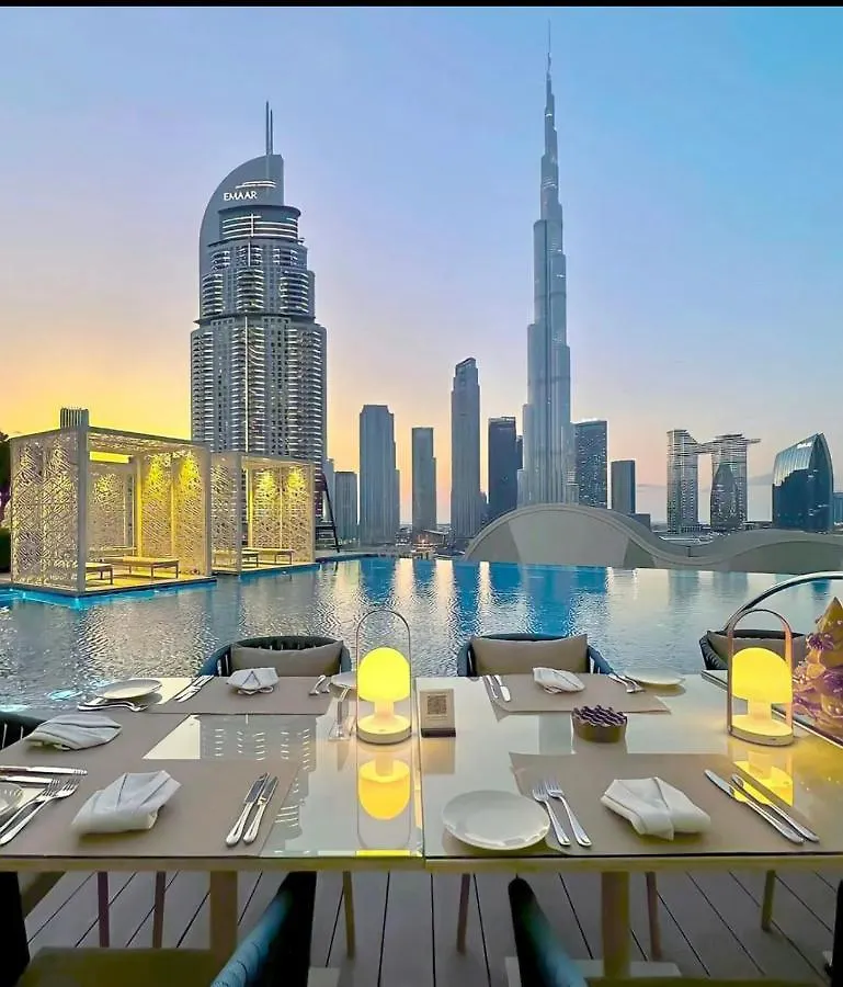Burj Khalifa Downtown Fountain Apartment Dubai United Arab Emirates